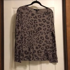 Leopard print knit shirt